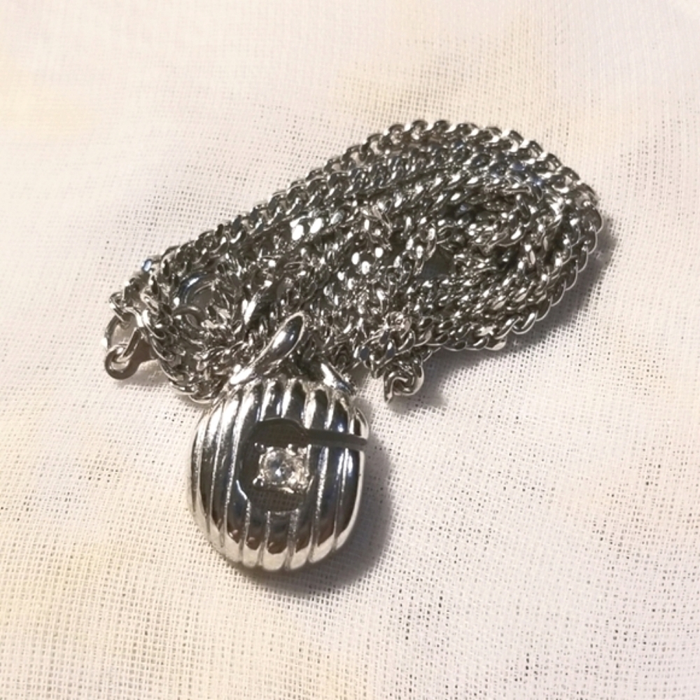 Givenchy Logo Vtg Paris New York Necklace - Picture 4 of 8